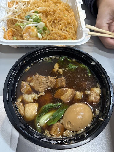 D’ Thai Street Food photo 10
